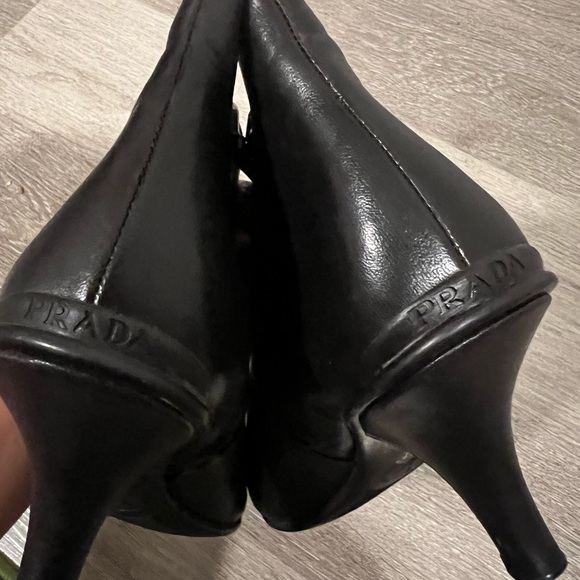 Prada chocolate brown leather boots. Size 37 - Picture 9 of 10